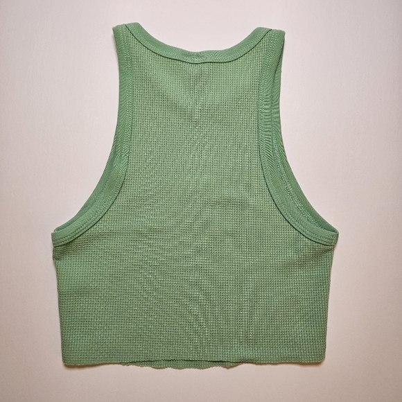 G mint green textured embroidered stretch knit crop halter tank top size XS US - Picture 3 of 5